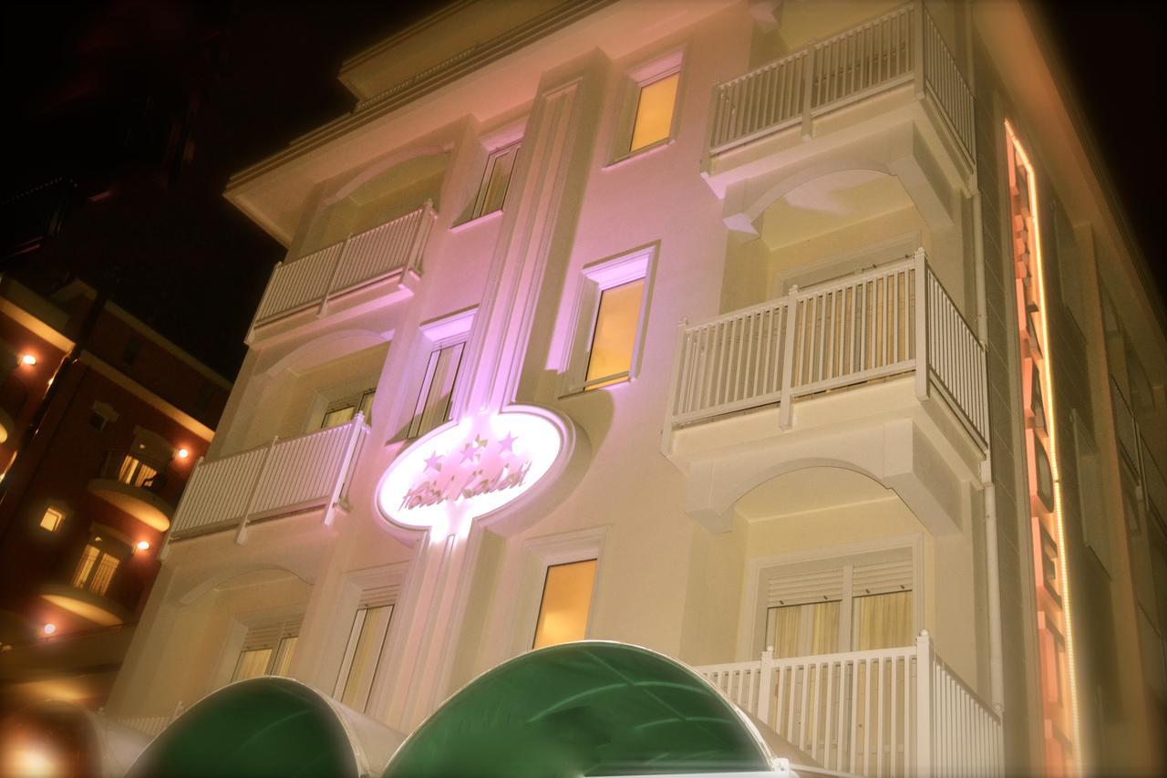 Hotel Kadett Rímini Exterior foto